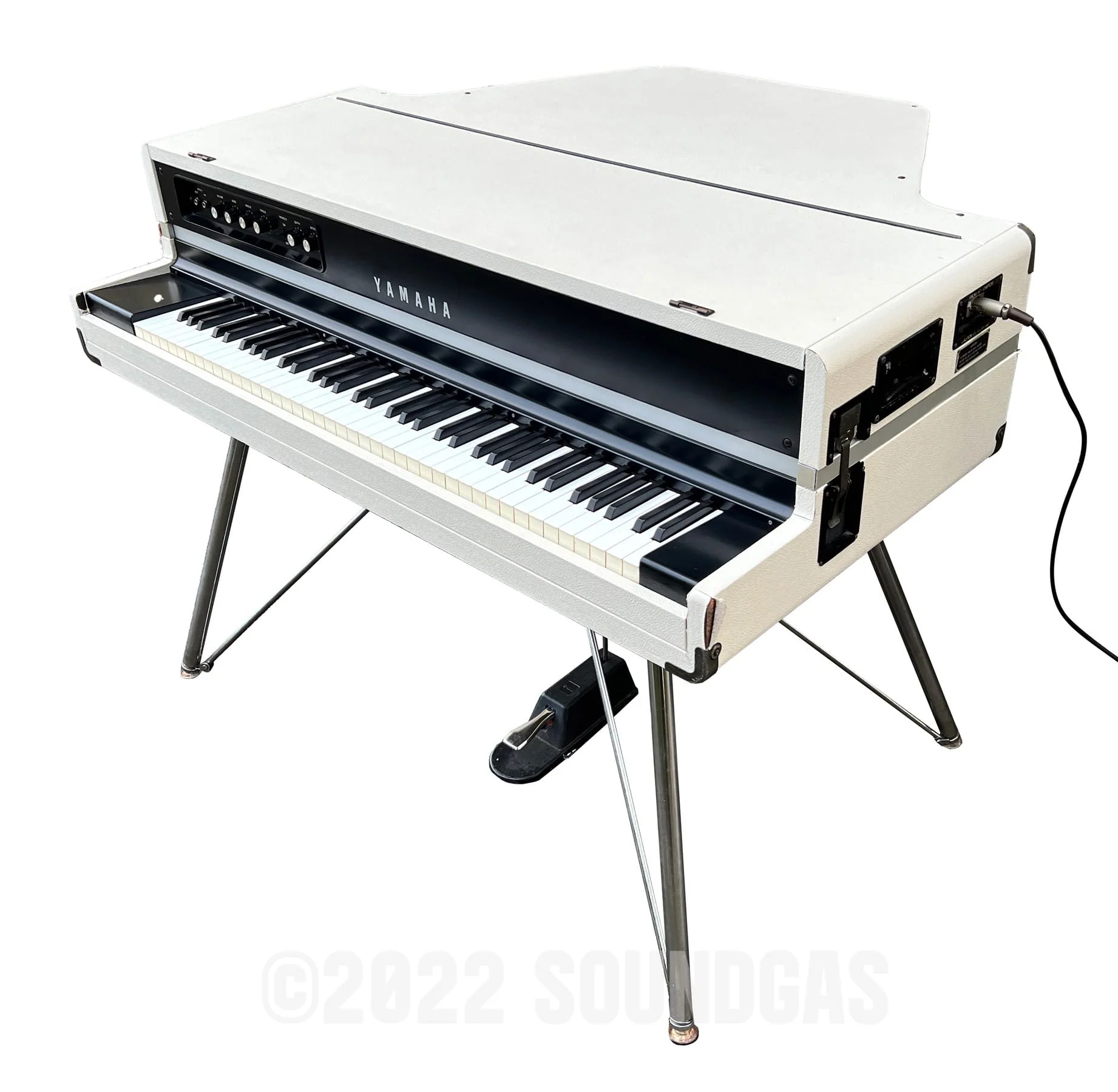 Yamaha CP-70B Electric Grand Piano - Image 4