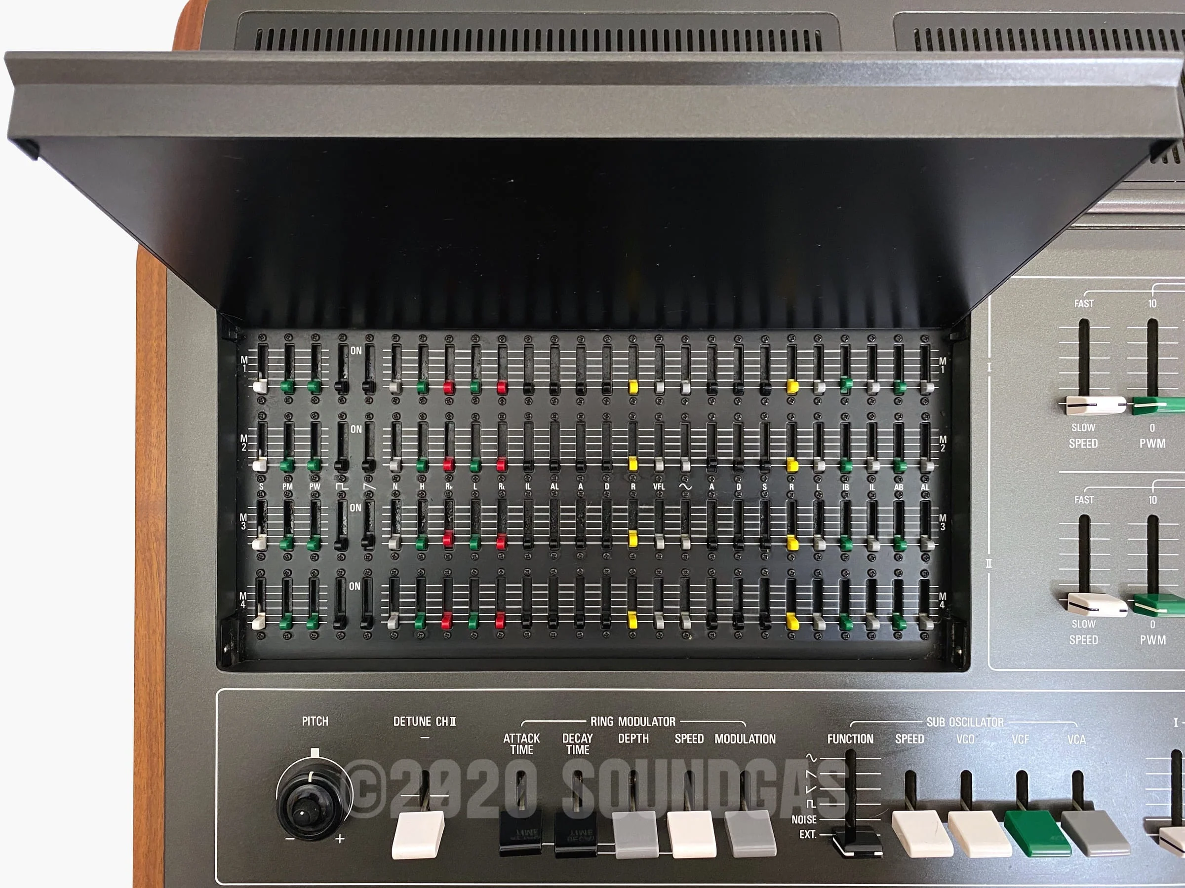 Yamaha CS-80 - Image 8